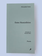 Carregar imagem no visualizador da galeria, Entre Hemisférios